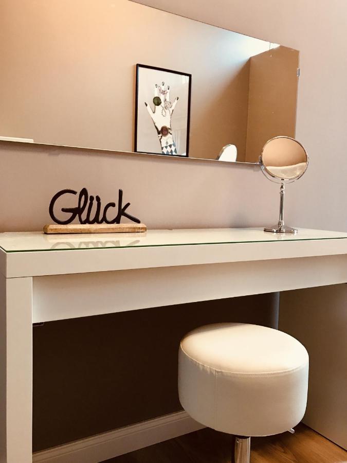 Casa Rehse I Loft-Apartment I Kostenlos Parken & Wlan I Self-Check-In I Oepnv I 65Zoll-Tv Erfurt Bagian luar foto