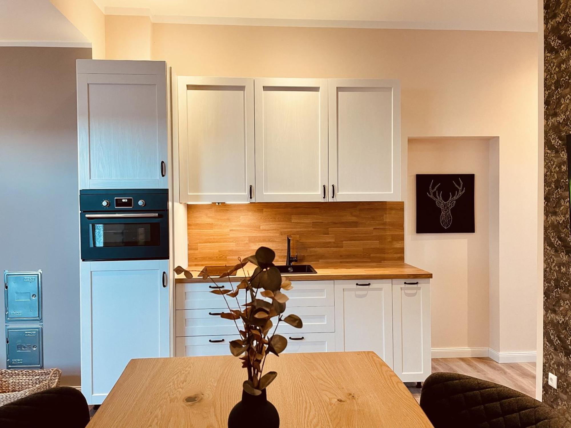 Casa Rehse I Loft-Apartment I Kostenlos Parken & Wlan I Self-Check-In I Oepnv I 65Zoll-Tv Erfurt Bagian luar foto